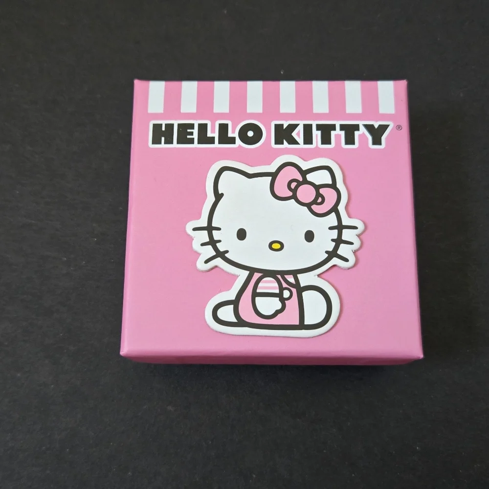 Hello Kitty Sanrio Pendant with Chain